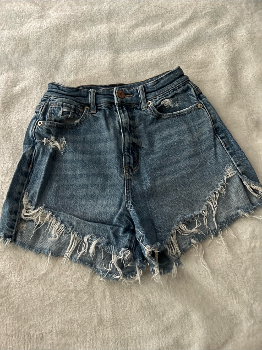 American Eagle Outfitters Distressed Light Blue Frayed Hem Denim Shorts